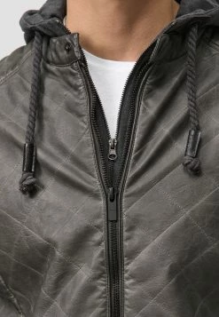 Indicode Jeans Eckrote - Imitatieleren Jas - Raven -Indicode Jeans Winkel 8098bdb8ff2e4391a7d3741981b5db65